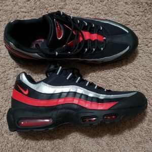 Nike Air Max 95 University Red Mens size 11